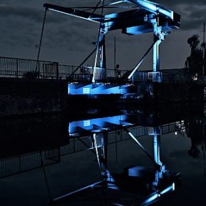 Illuminiert. Rätselhaft. Geheimnisvoll.